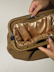 Camel clutch small size