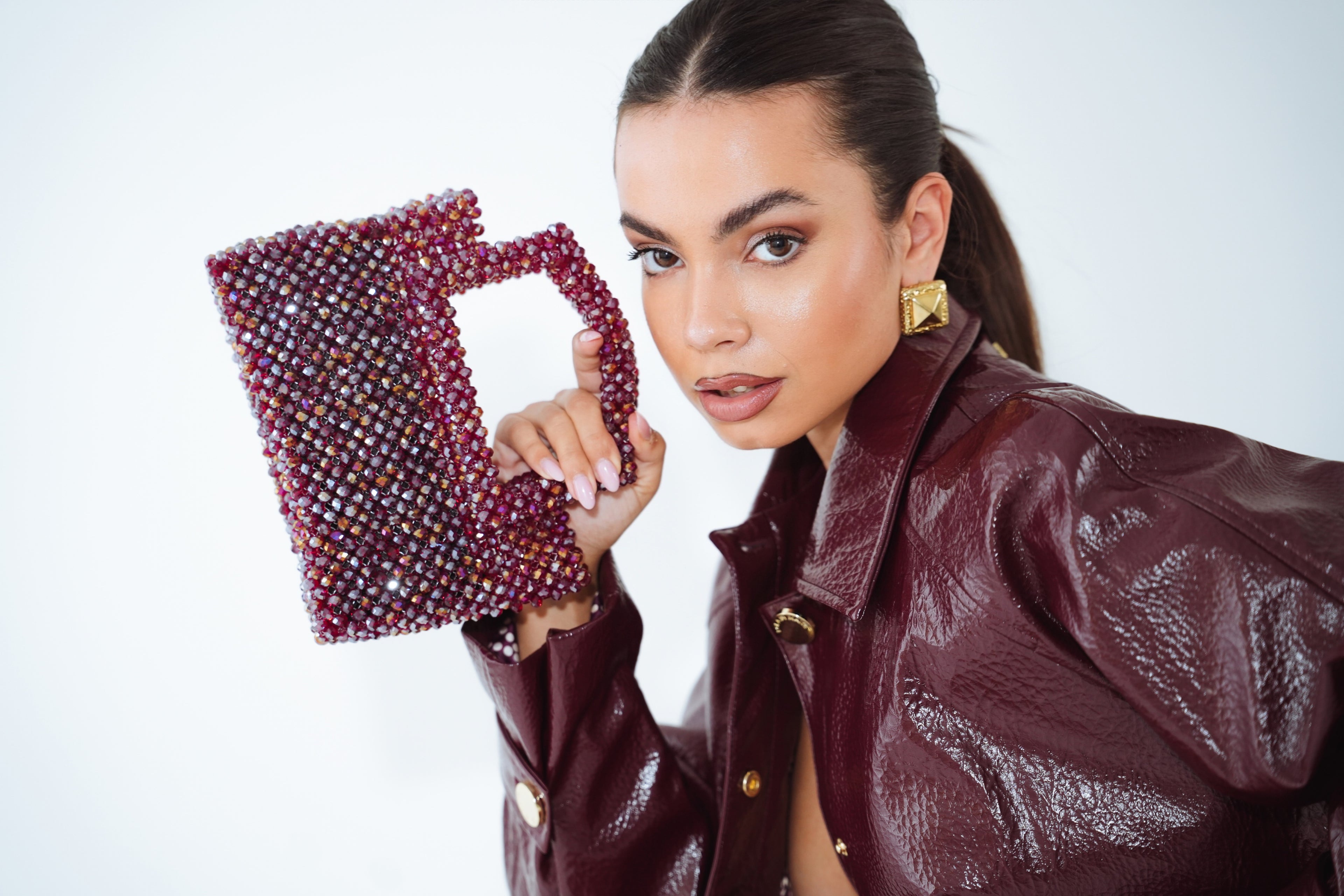 Τετράγωνη τσάντα από κρύσταλλο Μπορντό με μπορντό σχέδιο